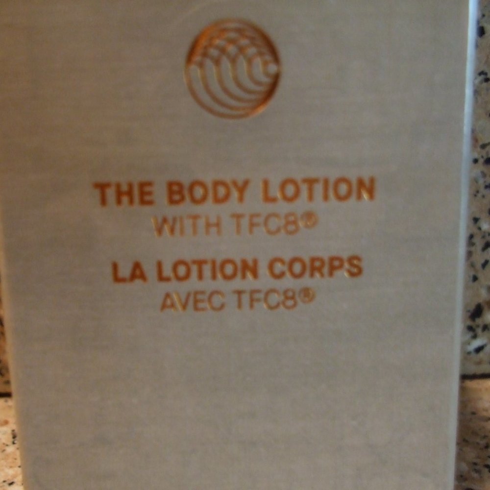Augustinus Bader THE BODY LOTION New in Box! $110 Retail - Picture 2 of 8
